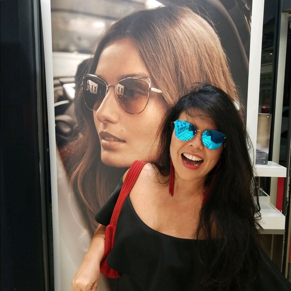 Meet your Posher, Veronica